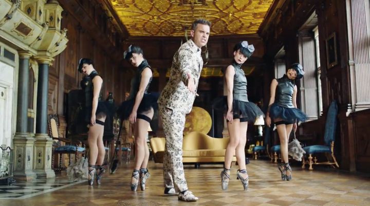 Robbie-Williams-Party-Like-A-Russian-720x402.jpg