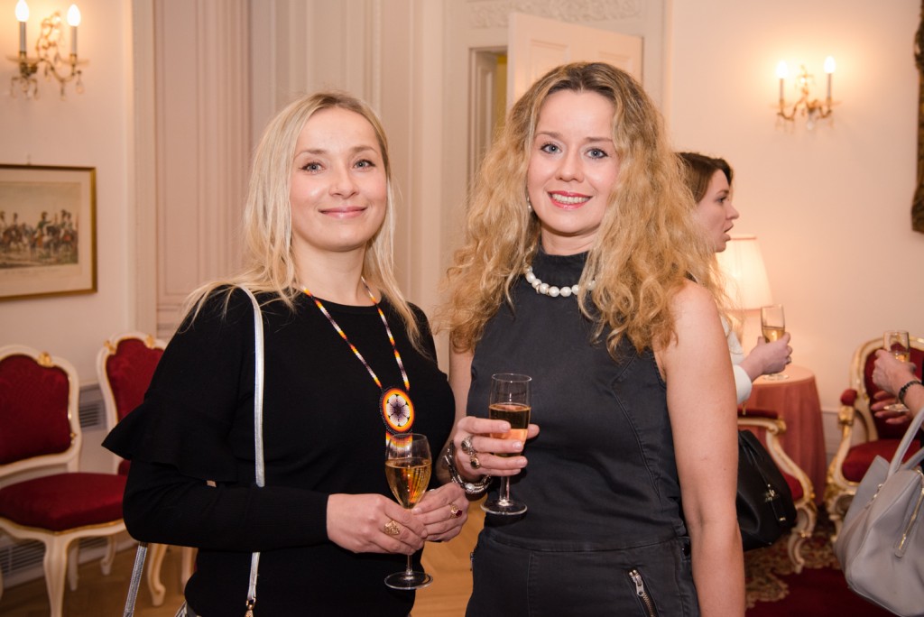 Ekaterina & Maria Yashchuk (Mey Style)