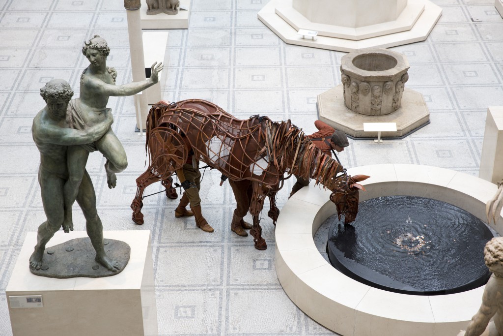 V&A