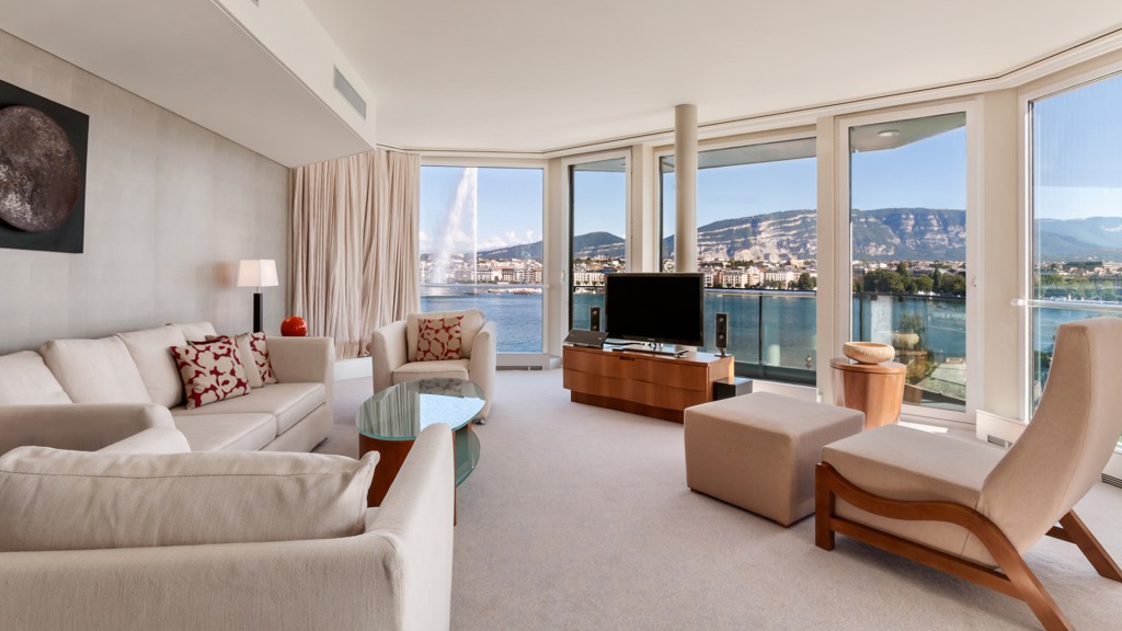 Print_Presidential-Suite-Living-Room-2012