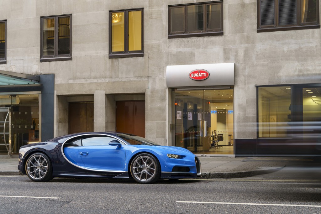 csm_02_First_Chiron_customer_car_UK_2e662e7b1a