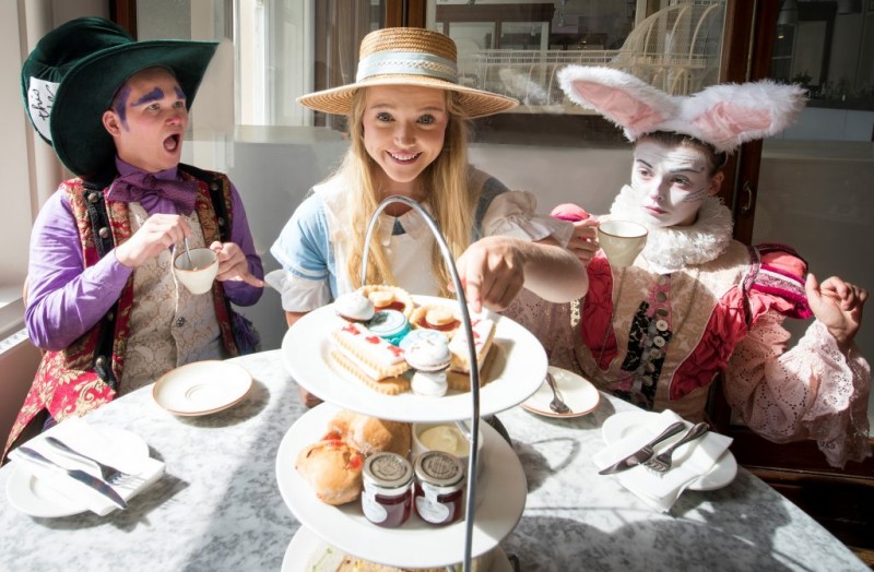Alice-in-Wonderland-Afternoon-Tea-1024x671