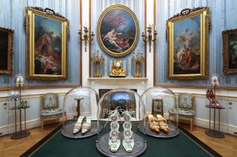 Коллекция туфель Маноло Бланика в Wallace Collection