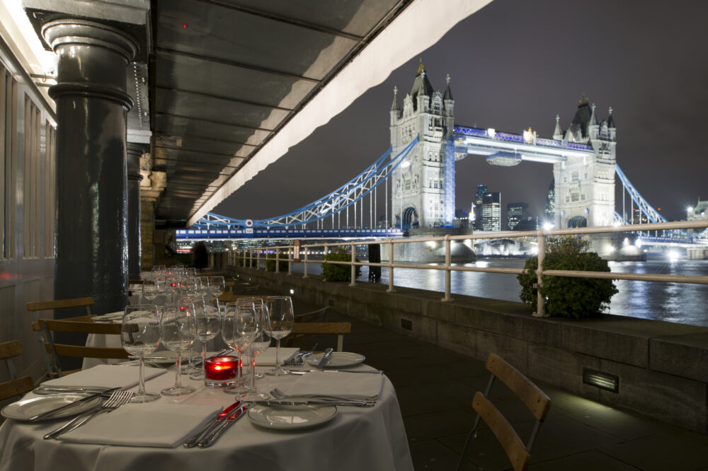 рестораны с видами на Лондон - Butlers Wharf Chophouce