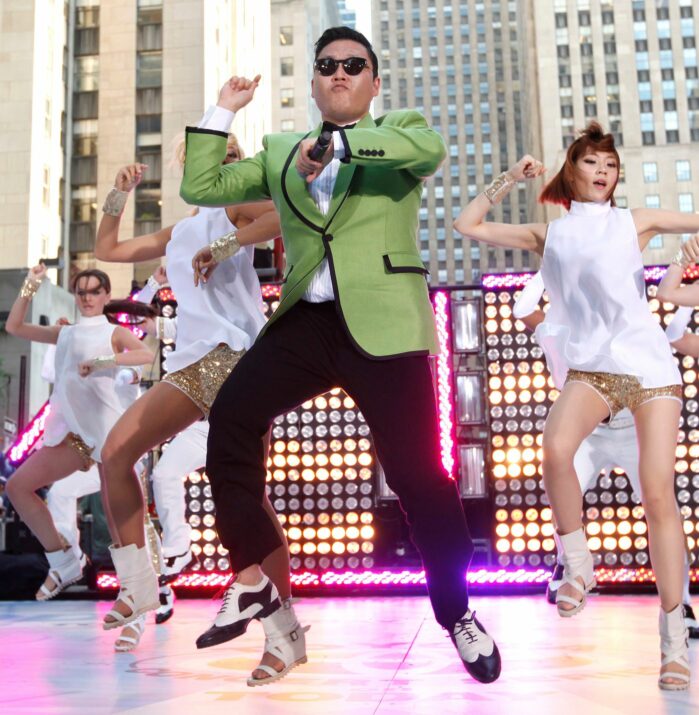 PSY performs Gangham Style