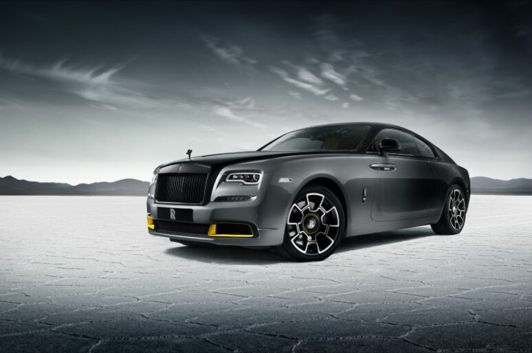 Rolls-Royce представил Black Badge Wraith Black Arrow