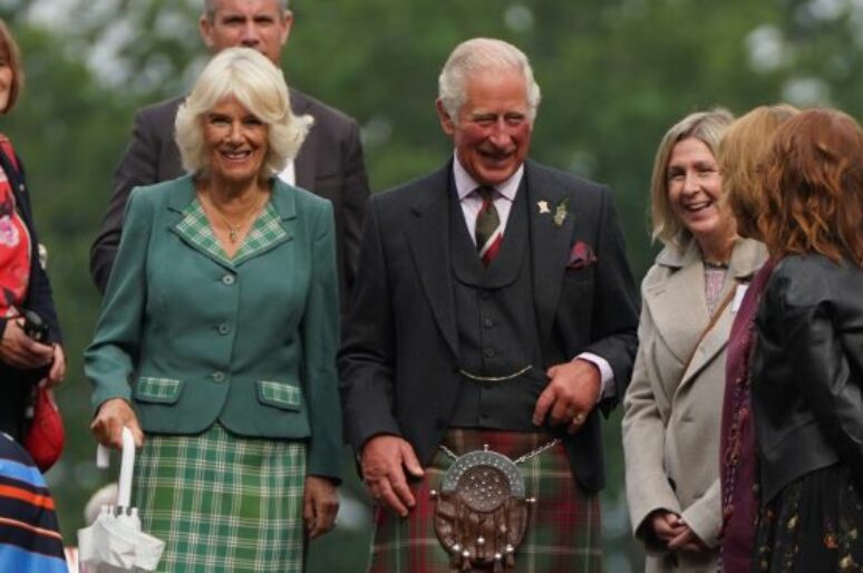 Как королевская семья проводит лето в Шотландии